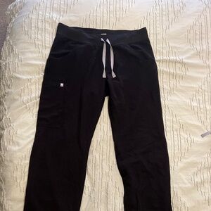 FIGS Kade Cargo Pants